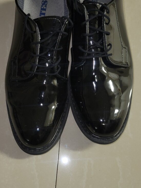 Bates Men Shoes